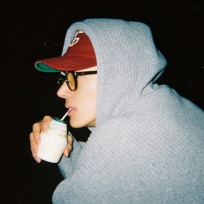 longald1's profile picture. bad bitch in between your teeth