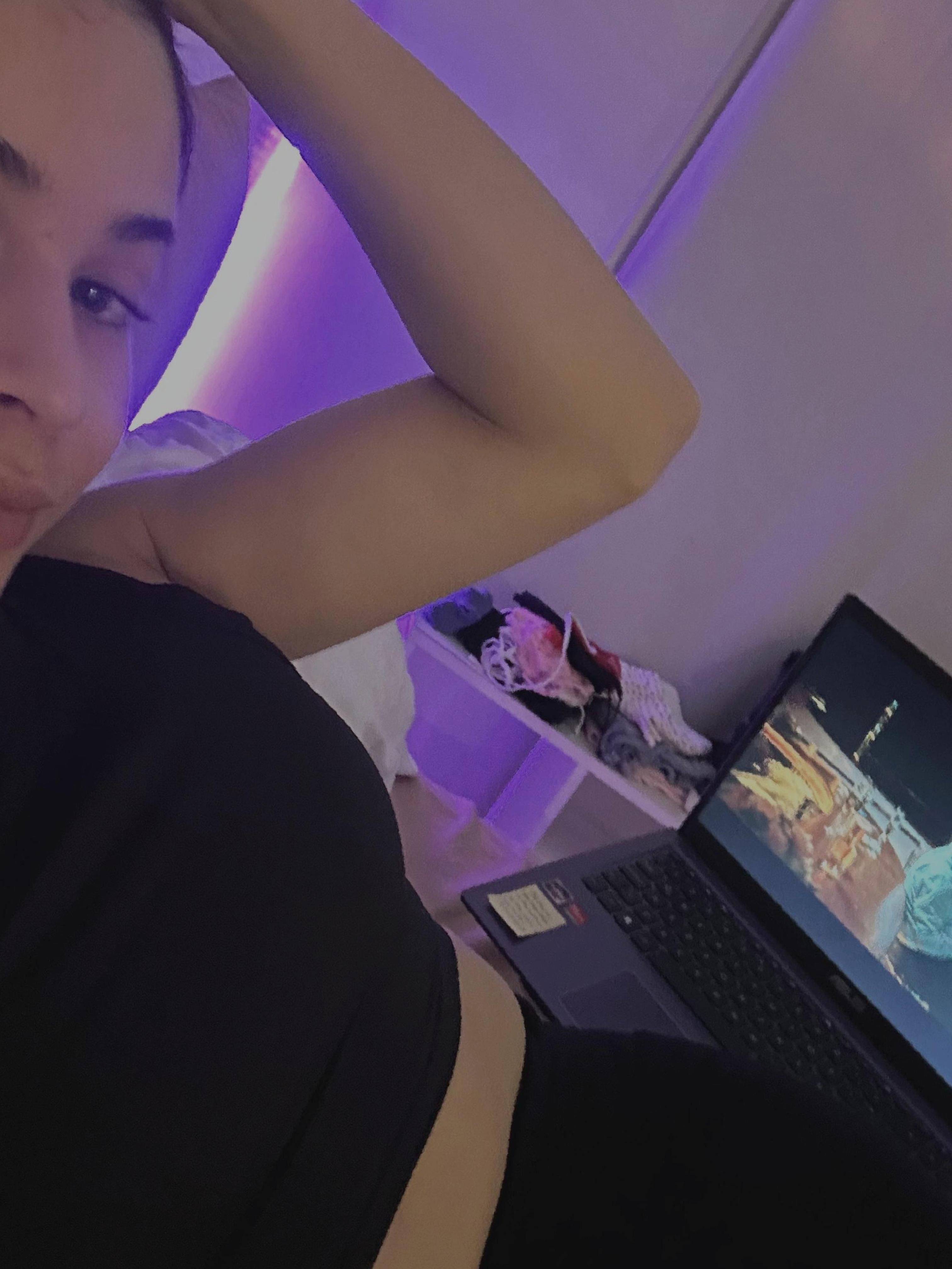 FloridaRip39360's profile picture. here for the memes