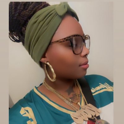 mzkiccz's profile picture. Fuck with me or NOT either way I'm good✌🏽