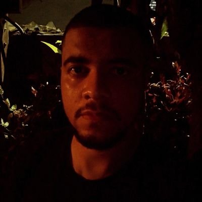 _leafgg's profile picture. 29y, hardware and peripherals lover, front-end and future data analyst. 

jobs.lugui@gmail.com