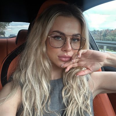 Arabella062z1's profile picture. The future belongs to those who believe in the beauty of their dreams