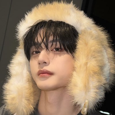 jenozbase's profile picture. to love me is to suffer me