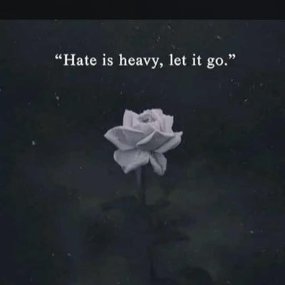 EmmanuelPe27020's profile picture. 