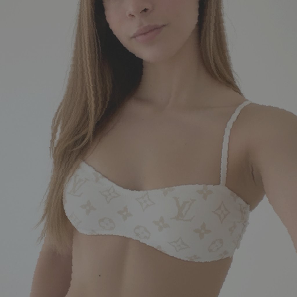 zoerrr36's profile picture. hot mess but cute