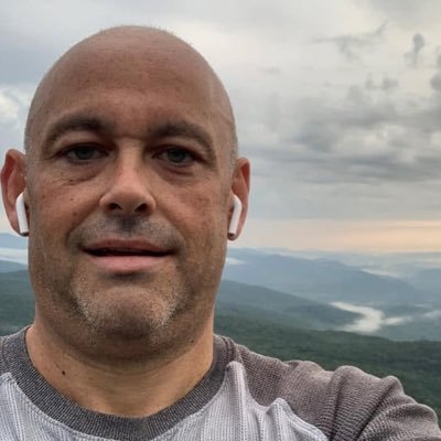 ripfeaster5hood's profile picture. Dad. I like my dog more than most people. Man City/Chelsea/Ipswich Town