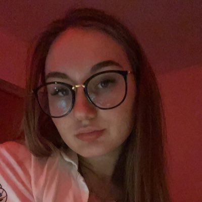 SaraMow23's profile picture. 