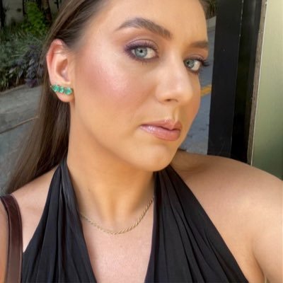 maay_ii's profile picture. eu ia dizer que estava apaixonada recebi o convite do seu casamento