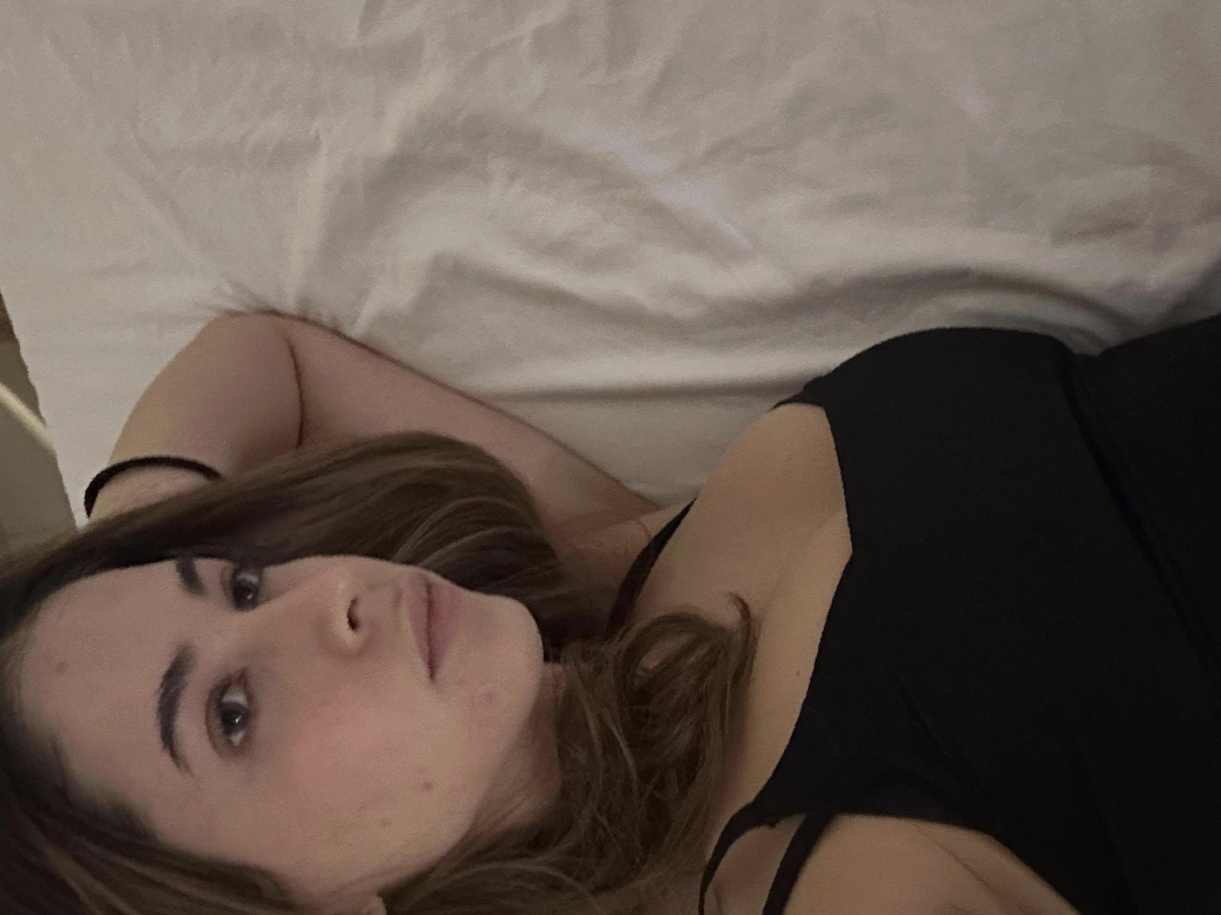 sophiazoe87's profile picture. chaos coordinator