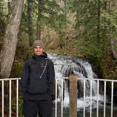 CarlosLaurean2's profile picture. nvm