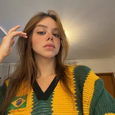 notthedeb's profile picture. 