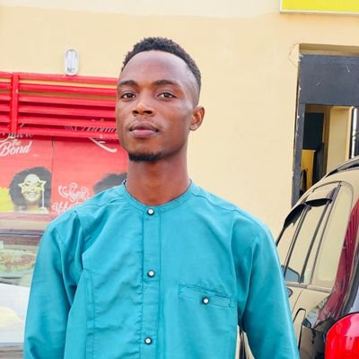 OmolopeSegzy's profile picture. Full-Stack Developer
Web & Mobile SaaS apps
React • UX • Backend • Performance