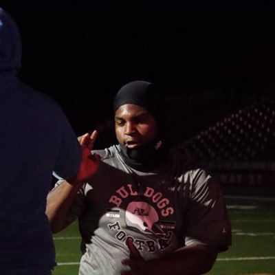TekariusQ's profile picture. 6’0 270 d-line @holmescc. 601-400-0182 I'm a qualifier out of high school