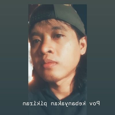vheuel's profile picture. Neophile ٭ Passionate about Innovation & Technology ٭ Crypto Enthusiast '20 ٭  🎶 Post-Hardcore  ٭  Dev