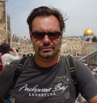 leguardia1's profile picture. 