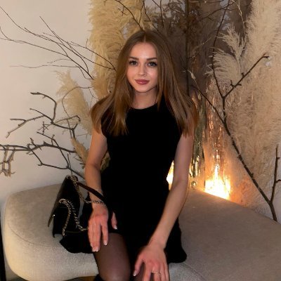 Breeze_13_1's profile picture. 👩‍🔬Believe in yourself. That's the secret of success! 🏌️‍♀️Golf enthusiast, yoga.🧘‍♀️ No porn DM🚫