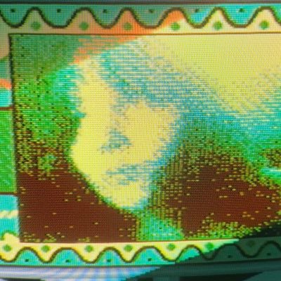 tvbr1de's profile picture. I am Sarah (tvbride) and I am making ApolloniA, I’m a pixel expert and great thinker 💭 小苹果