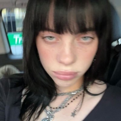 sbsvinyl's profile picture. fan account.