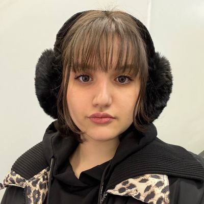 allef_mimam's profile picture. تلاش نکن، نمی‌تونی بدتر از خودم منو عذاب بدی.