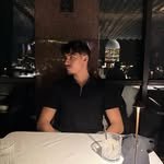 Azoo5573Alt's profile picture. …