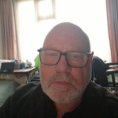 Martinsimo5729's profile picture. 