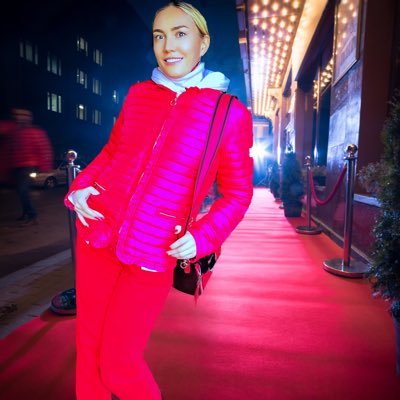 MaryBarbieDiary's profile picture. Blogger 📝 | Influencer 🌸 | Fashionista 💅 | Speaker 🎤 | Bibliophile 📖 | Secret Agent 🔎 | Tech Wizard 🪄