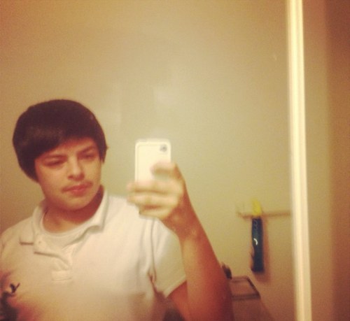 i love henry aguirre he is the best model ever and actor