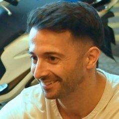 magic_beamer's profile picture. Digital Nomad, React dev.

I start too many things...