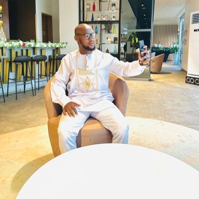 BarryBassambaya's profile picture. Une fois qu'on accepte nos défauts, personne ne pourra les utiliser contre nous. Dieu ma force 💪💪💪❤❤❤.