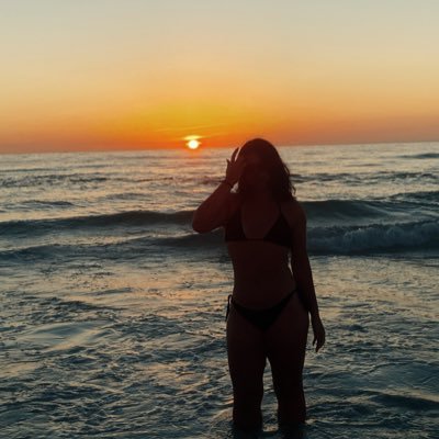 claraa2_maria's profile picture. guiada pela fé da estrela solitária