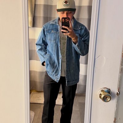 DVC103003's profile picture. 