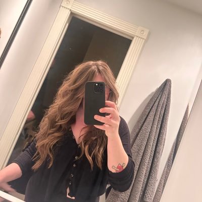 Nova24256953's profile picture. 