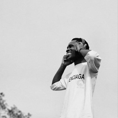 cre_azz's profile picture. 𝐀𝐬𝐩𝐢𝐫𝐢𝐧𝐠 𝐀𝐏𝐌 | 𝐄𝐱𝐩𝐥𝐨𝐫𝐢𝐧𝐠 𝐀𝐈 & 𝐆𝐚𝐦𝐢𝐟𝐢𝐜𝐚𝐭𝐢𝐨𝐧 𝐟𝐨𝐫 𝐅𝐢𝐧𝐭𝐞𝐜𝐡 & 𝐇𝐞𝐚𝐥𝐭𝐡𝐭𝐞𝐜𝐡 𝐆𝐫𝐨𝐰𝐭𝐡