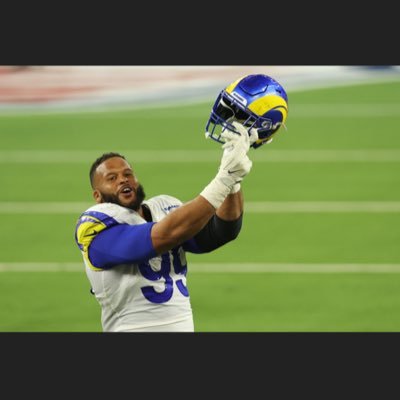 ZoneOffenseFF's profile picture. I like football