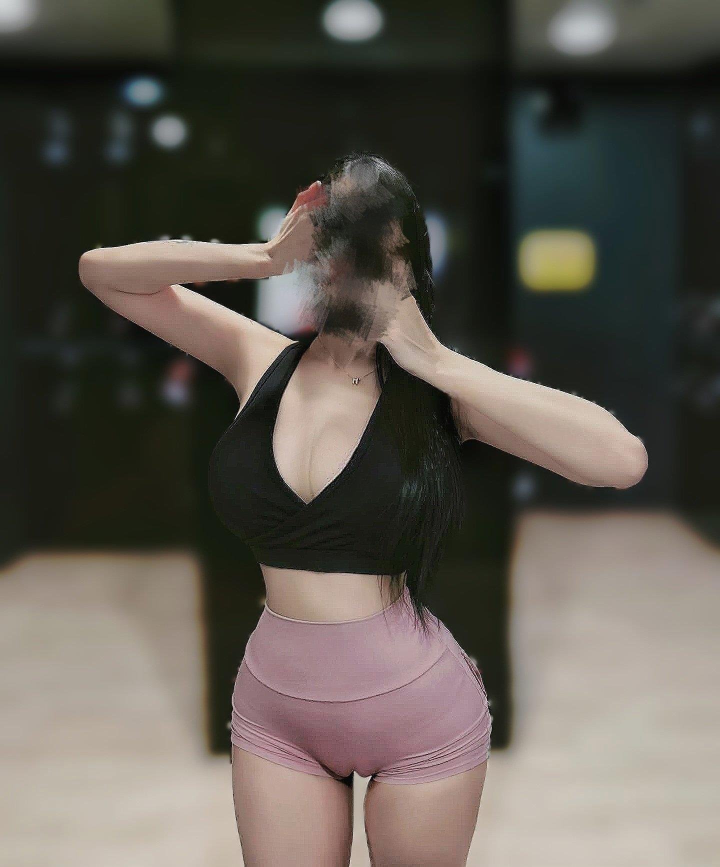 furyboy2158's profile picture. 사진 좋아해📸 / 거짓말 싫어🚫 / 심심하면 DM 와🐾 / 팔로우=답장💌  #브랜드싱글