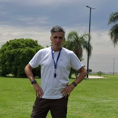 estefernando's profile picture. Profesor Nacional de Educación Física , hincha de River.  Si quieres alcanzar la sabiduría… empieza a correr ya!!!
