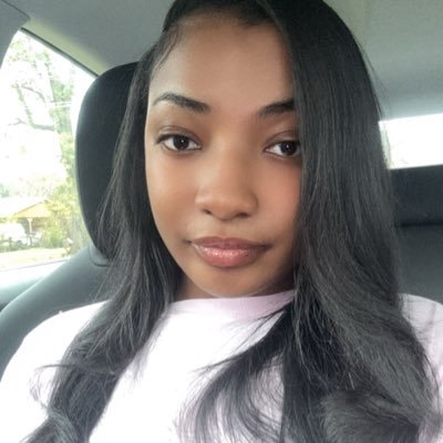 brechelleee's profile picture. USM Alumni 2k22🎓💛🖤