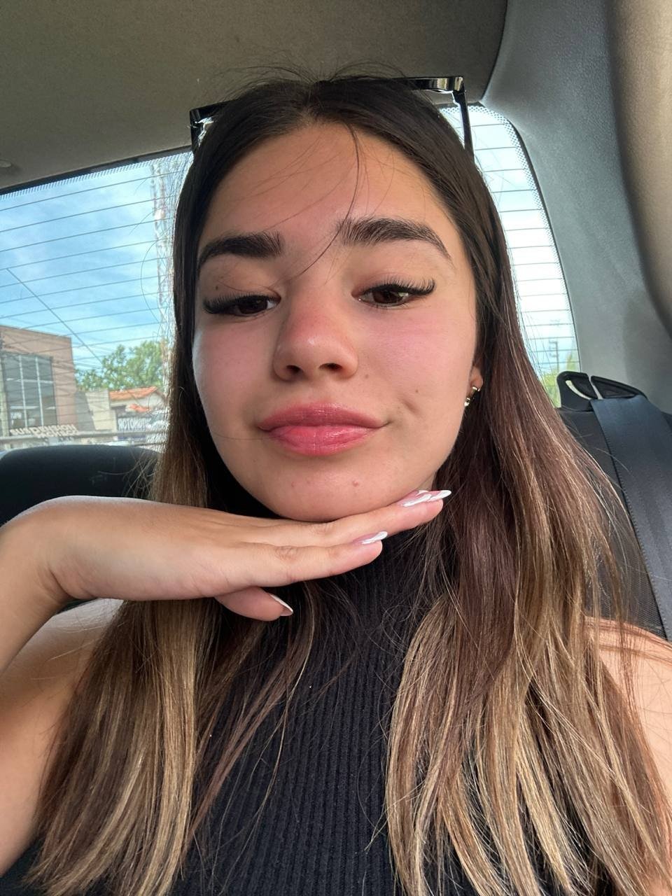 frssh5's profile picture. I follow backkk @mileyleakss ♡