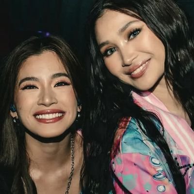 justttforjho's profile picture. don't follow, reading acc lang.