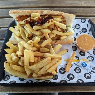 karslim2's profile picture. PhD in AI | Computer vision
 
✨Deus sive Natura 🤖🦾✨