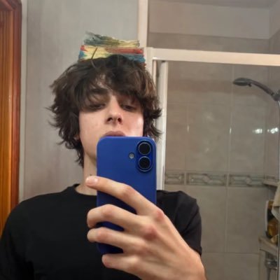 ptoayo's profile picture. 