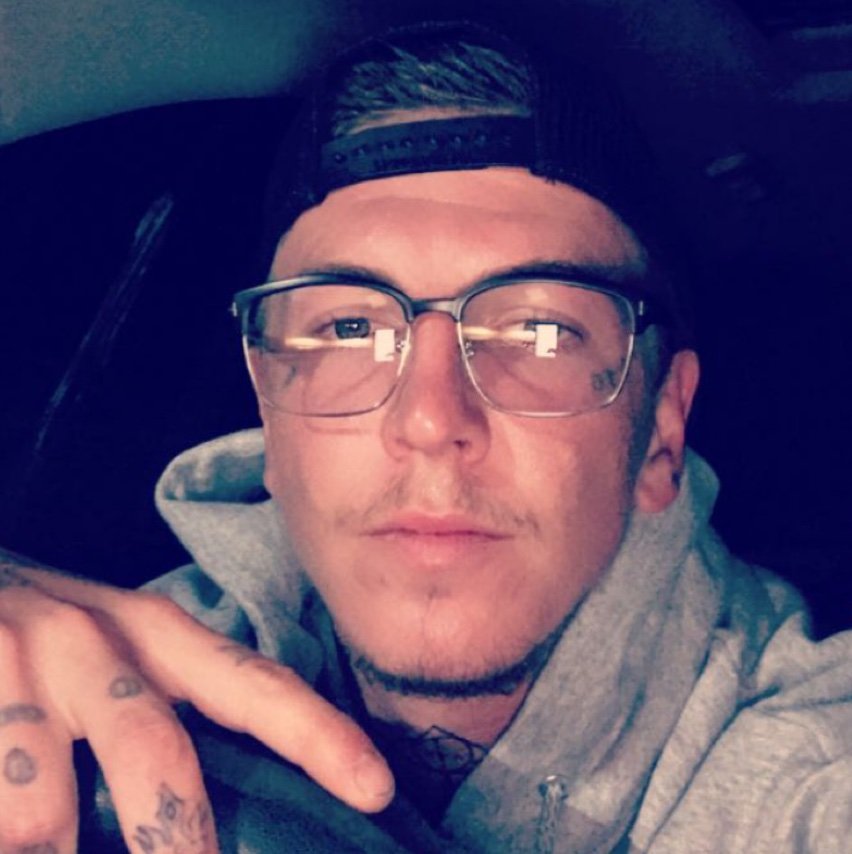 IbAL8mf's profile picture. 