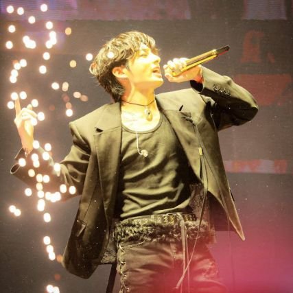 jjkgoldenbts7's profile picture. fan account for  bts 🐰💜