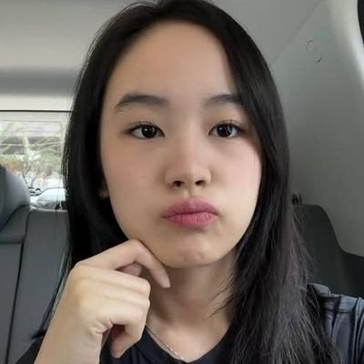 cap4pancakes's profile picture. made account for caprice and friends

lowkey busy gurlie 🤣