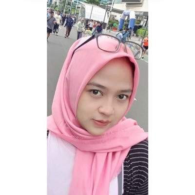 novmbrgurl11's profile picture. Bodo amat, terserah lu!