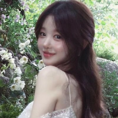 terlugu's profile picture. fresh strawberrie`s smell
in the https://t.co/BGQrRfpduw——  꽃