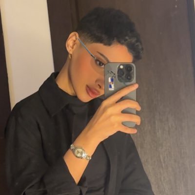 i__Jo6's profile picture. 