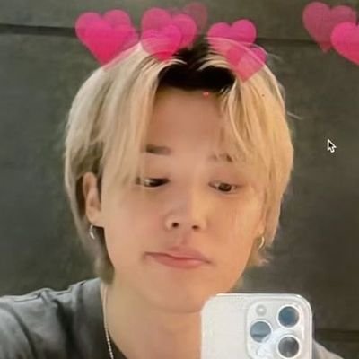 jinjimint's profile picture. bts my forever artist 🫶  - fan account