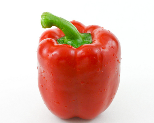 kirmiziyakisir's profile picture. çikolataya ayda bir ihtiyaç duyuyorum bilin de yani ona göree