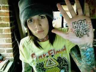 jenniferespin29's profile picture. MARRIED TO OLIVER SCOTT SYKES ,YEAH BE JEALOUS,OLI IS MINE FOREVER!!