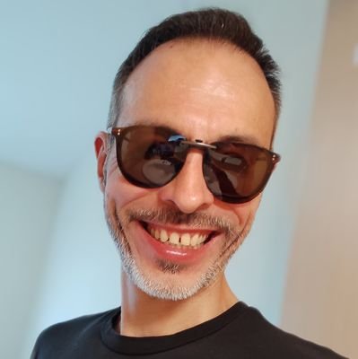 secomard's profile picture. 𝓜𝓸𝓿𝓲𝓮𝓼🎬🎥🎟️ₚₒₚCᵤₗₜᵤᵣₑ🍿💥
𝐆𝕒𝐦𝐢𝔫Ğ🎮💥🕹️𝔾𝕖𝕖𝕜/𝕋𝕖𝕔𝕙💻🖱️ℜ𝔬𝔠𝔨🎸🤘